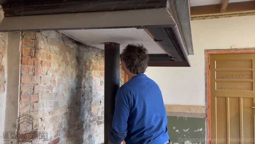Schoorsteen reinigen Waalwijk rookkanaal Schoorsteen reinigen Waalwijk rookkanaal